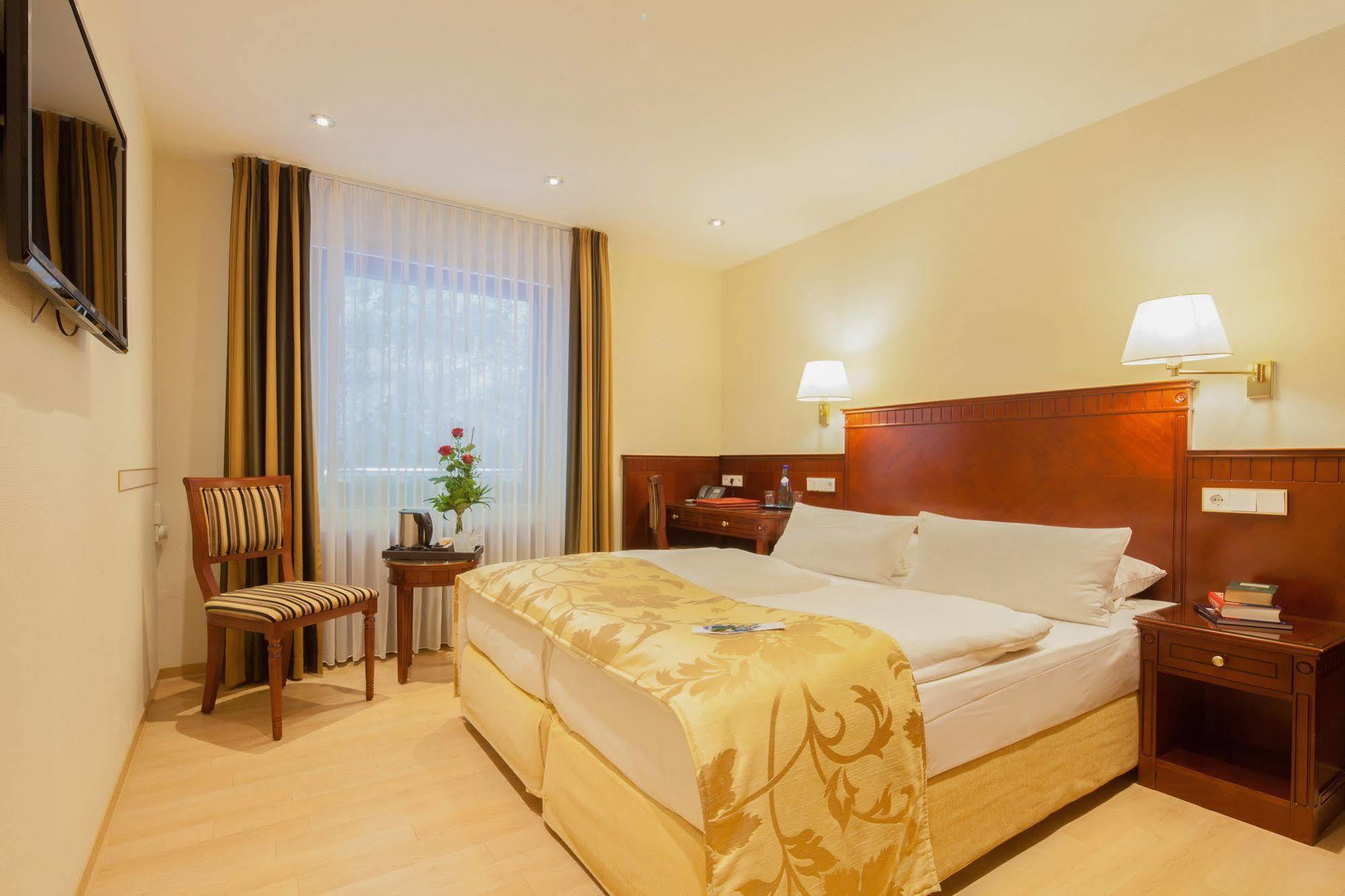 Marburger Hof Hotel Kültér fotó